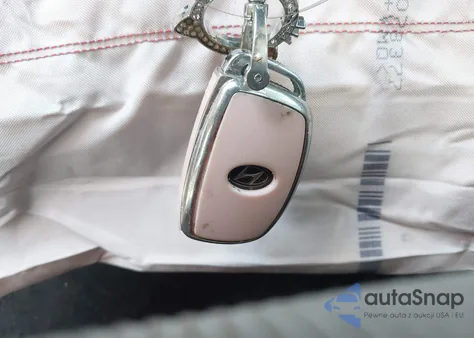 2017 Hyundai Elantra Se from USA, damaged, VIN 5NPD84LF7HH033724